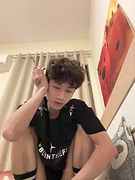 sexyboy-3525 online show from May 2026 07:27:02 AM