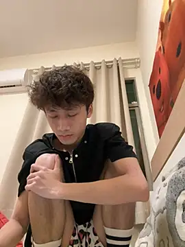 sexyboy-3525 online show from May 2026 12:09:02 PM