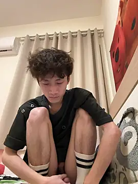 sexyboy-3525 online show from May 2026 04:32:01 PM