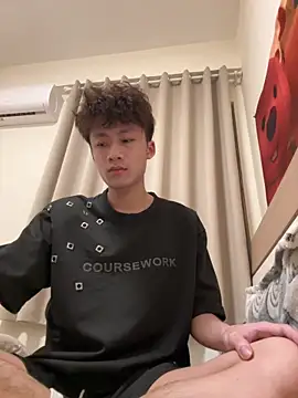 Snapshot of sexyboy-3525 chatting on April 2026 02:24:02 PM sexyboy-3525 online show from April 2026 02:24:02 PM