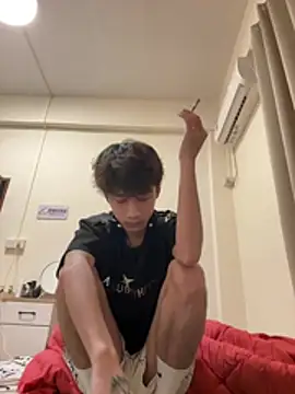 Snapshot of sexyboy-3525 chatting on July 2026 04:52:02 AM sexyboy-3525 online show from July 2026 04:52:02 AM