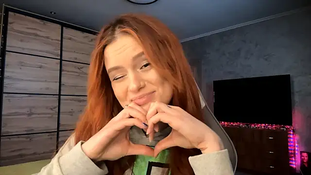 Snapshot of FoxyEmma chatting on April 2026 03:08:01 PM FoxyEmma online show from April 2026 03:08:01 PM