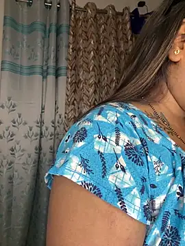 Snapshot of Sweet-Ellina chatting on March 2026 05:20:02 AM Sweet-Ellina online show from March 2026 05:20:02 AM