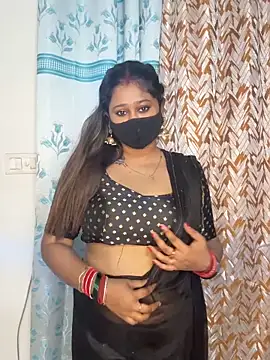 Snapshot of Sweet-Ellina chatting on April 2026 05:47:01 AM Sweet-Ellina online show from April 2026 05:47:01 AM