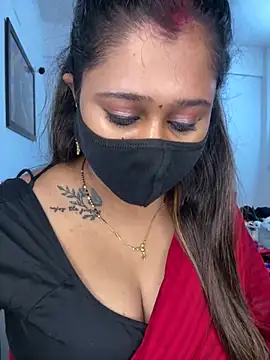 Snapshot of Sweet-Ellina chatting on April 2026 06:14:01 AM Sweet-Ellina online show from April 2026 06:14:01 AM