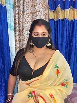 Snapshot of Sweet-Ellina chatting on April 2026 04:58:02 AM Sweet-Ellina online show from April 2026 04:58:02 AM