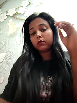 cutie siyaa online show from April 2026 05:47:01 PM