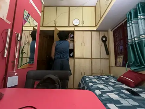 Nagpurdaddy27 online show from April 2026 07:51:01 PM