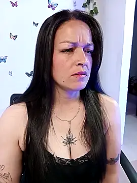 Isa bluee online show from April 2026 12:39:02 AM