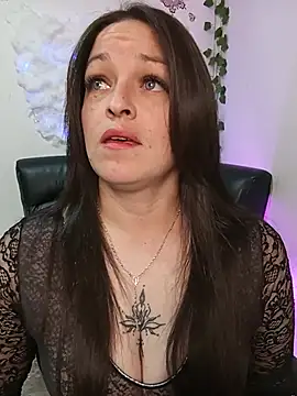 Isa bluee online show from July 2026 03:03:02 AM