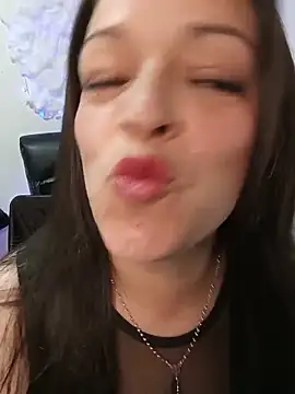 Isa bluee online show from May 2026 01:38:01 AM