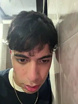 nico herrera   online show from April 2026 10:49:02 PM