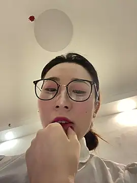 Snapshot of meimeibuguai chatting on June 2026 09:40:01 AM meimeibuguai online show from June 2026 09:40:01 AM