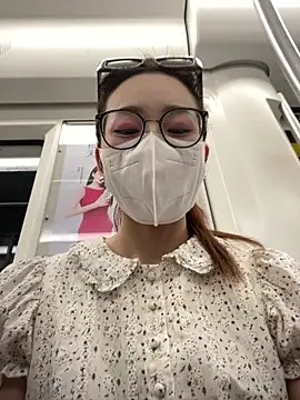 Snapshot of meimeibuguai chatting on June 2026 11:42:02 AM meimeibuguai online show from June 2026 11:42:02 AM
