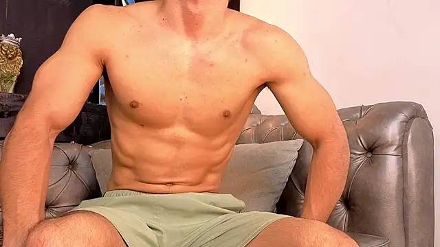 axel tone online show from April 2026 08:48:02 PM