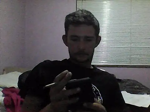 Snapshot of ekslus247 chatting on April 2026 06:47:01 PM ekslus247 online show from April 2026 06:47:01 PM