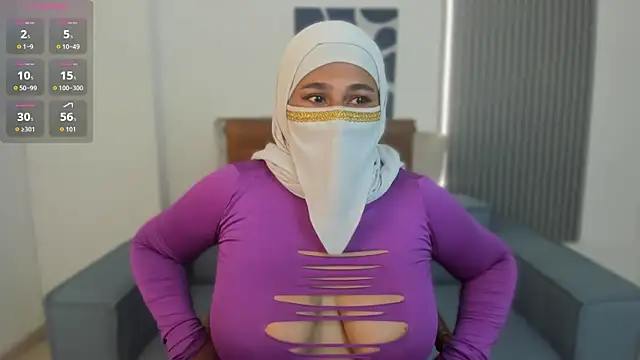 Thalia hala online show from April 2026 06:12:01 PM