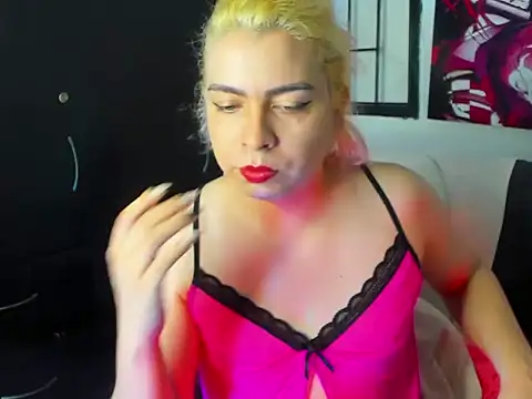 angellfemboy online show from May 2026 07:14:01 PM