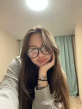 NIKAGPT online show from April 2026 07:07:02 PM