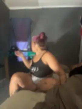 Snapshot of SHY_QUINN chatting on May 2026 04:13:01 PM SHY QUINN online show from May 2026 04:13:01 PM