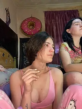 fogosaaa00 online show from April 2026 05:27:01 PM