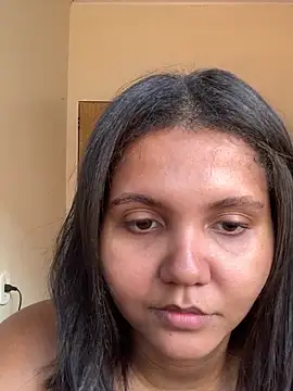 Snapshot of viviboraaaa chatting on June 2026 05:13:02 PM viviboraaaa online show from June 2026 05:13:02 PM