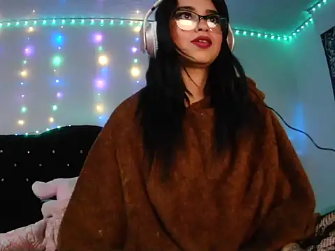 Luna Velvet7 online show from May 2026 01:28:01 AM