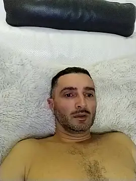 zzrkx online show from April 2026 10:28:01 PM