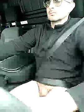 zzrkx online show from April 2026 10:38:01 AM