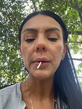 SofiParma online show from April 2026 07:09:01 PM