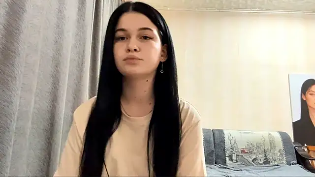 BellaLuxury online show from April 2026 03:05:01 PM