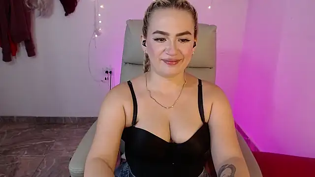Carolina 2403 online show from June 2026 09:31:01 PM
