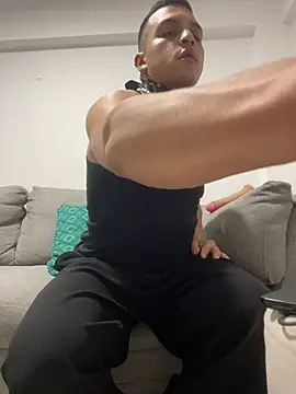 ArenNoctis online show from April 2026 12:35:01 AM