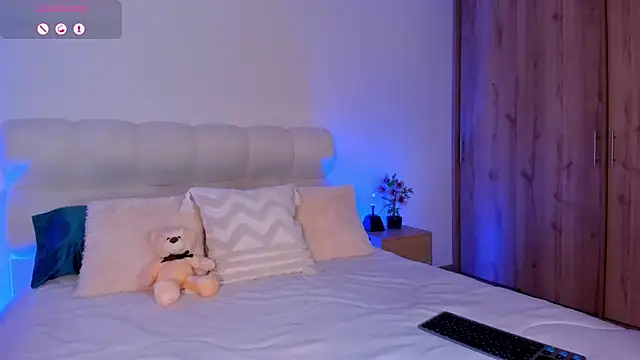 abigail 01 online show from April 2026 12:17:01 AM