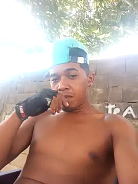 blackmasterpig online show from April 2026 04:13:02 PM