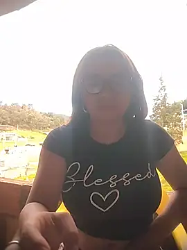 Snapshot of martina_7 chatting on June 2026 08:32:02 PM martina 7 online show from June 2026 08:32:02 PM