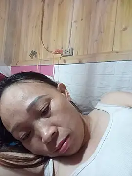Snapshot of Vily-lonely chatting on May 2026 02:00:01 AM Vily-lonely online show from May 2026 02:00:01 AM