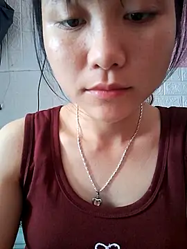 Snapshot of -Cidy- chatting on April 2026 06:19:01 AM -Cidy- online show from April 2026 06:19:01 AM