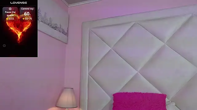 Snapshot of MistressNyx_ chatting on July 2026 01:50:01 PM MistressNyx online show from July 2026 01:50:01 PM