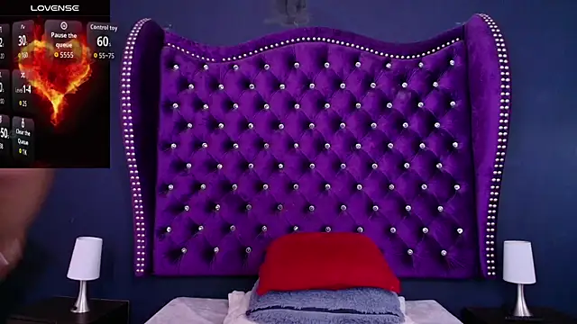 MistressNyx  online show from April 2026 01:06:02 PM