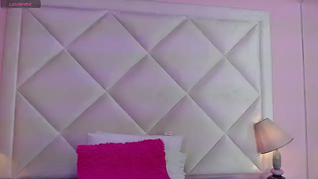 Snapshot of MistressNyx_ chatting on July 2026 01:14:01 PM MistressNyx online show from July 2026 01:14:01 PM