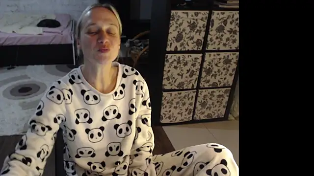Sweet hot shrmp online show from July 2026 09:45:02 PM