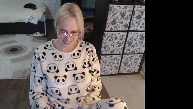 Sweet hot shrmp online show from April 2026 04:03:01 AM