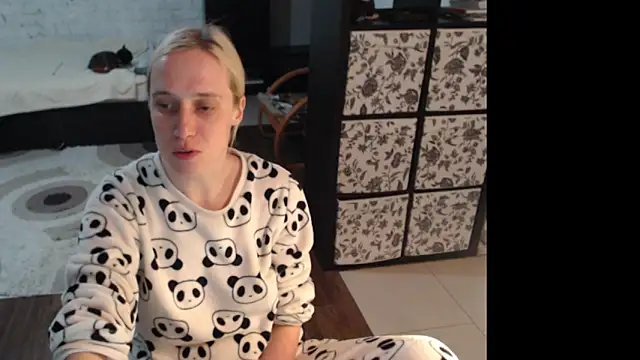 Sweet hot shrmp online show from June 2026 02:01:02 AM