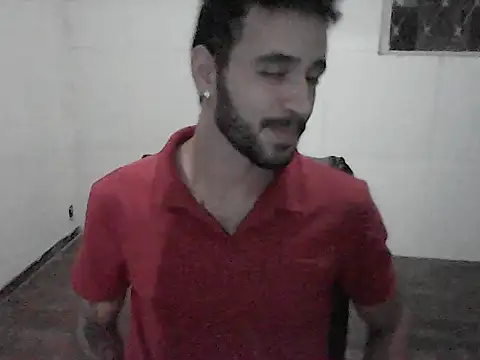 Snapshot of NoxxVx chatting on May 2026 01:21:01 AM NoxxVx online show from May 2026 01:21:01 AM