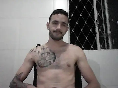 NoxxVx online show from April 2026 01:12:02 AM