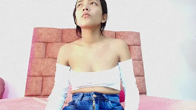 Emily Gross online show from April 2026 02:55:01 PM