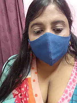 Tami-sonia online show from April 2026 01:45:01 PM