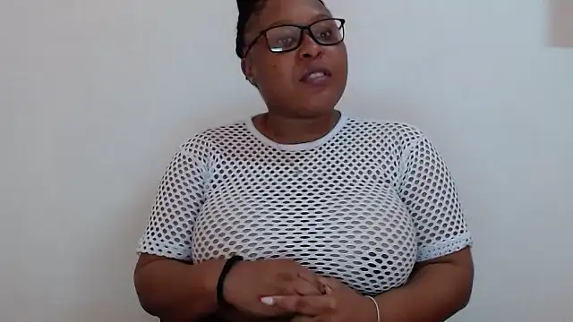 xxZoeyx online show from March 2025 06:32:02 AM