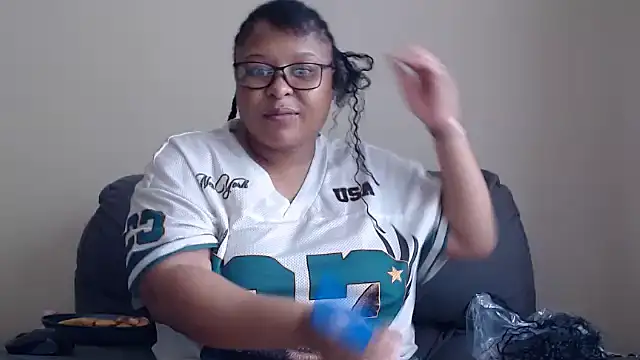 xxZoeyx online show from November 2025 06:39:02 AM